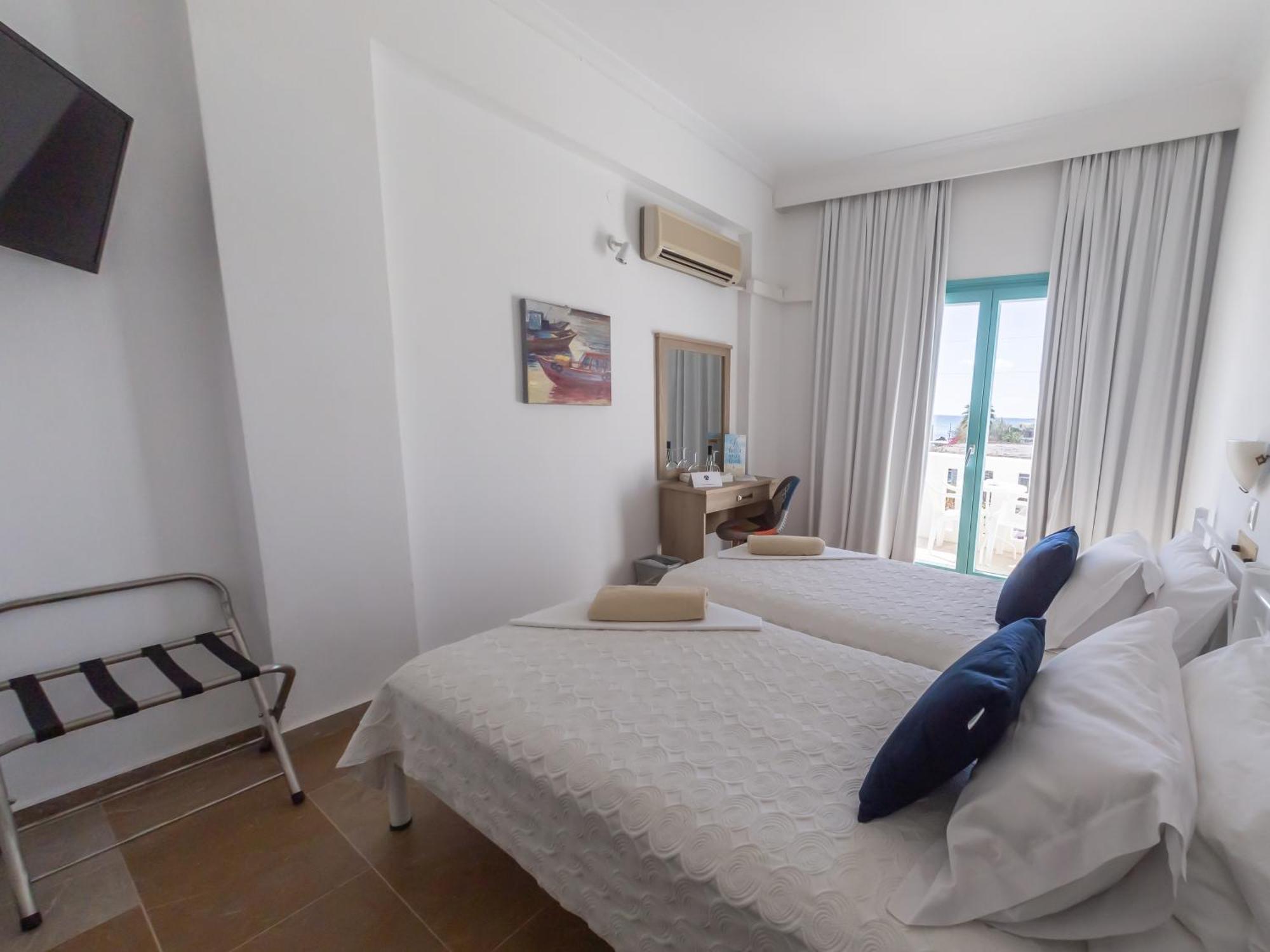 Amaryllis Beach Hotel Chrisi Akti  Værelse billede